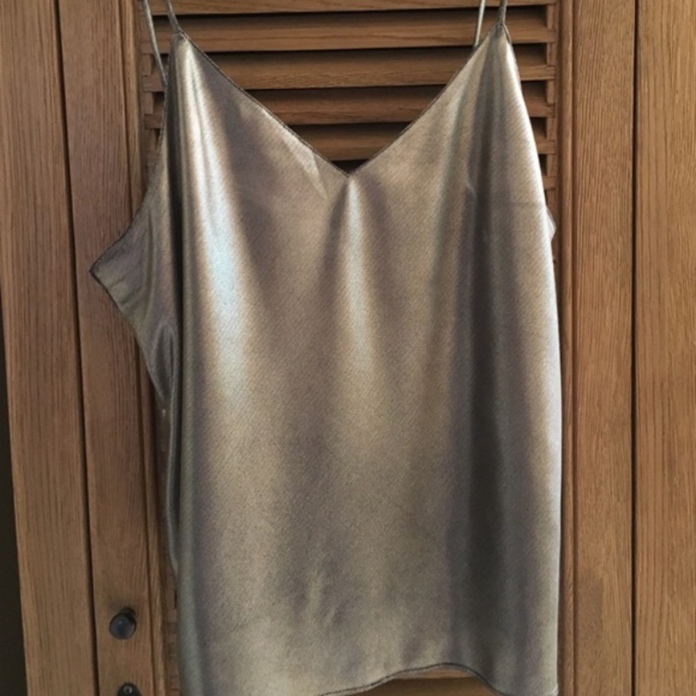 EUC super sexy, silky soft, silver v-neck camisole